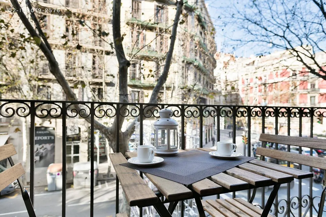 Apartment Uma Suites Sagrada Familia Barcelona