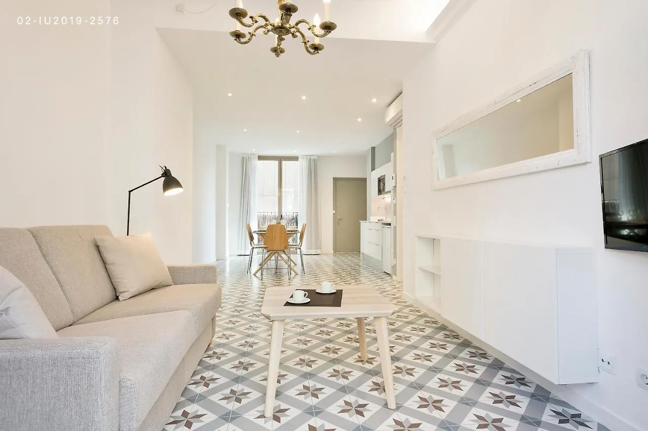 Uma Suites Sagrada Familia Barcelona 0*,  Spain