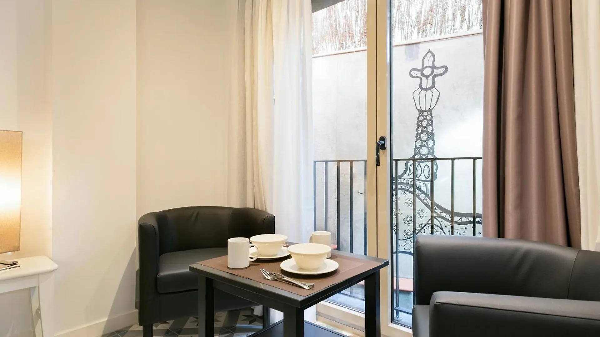 Apartment Uma Suites Sagrada Familia Barcelona