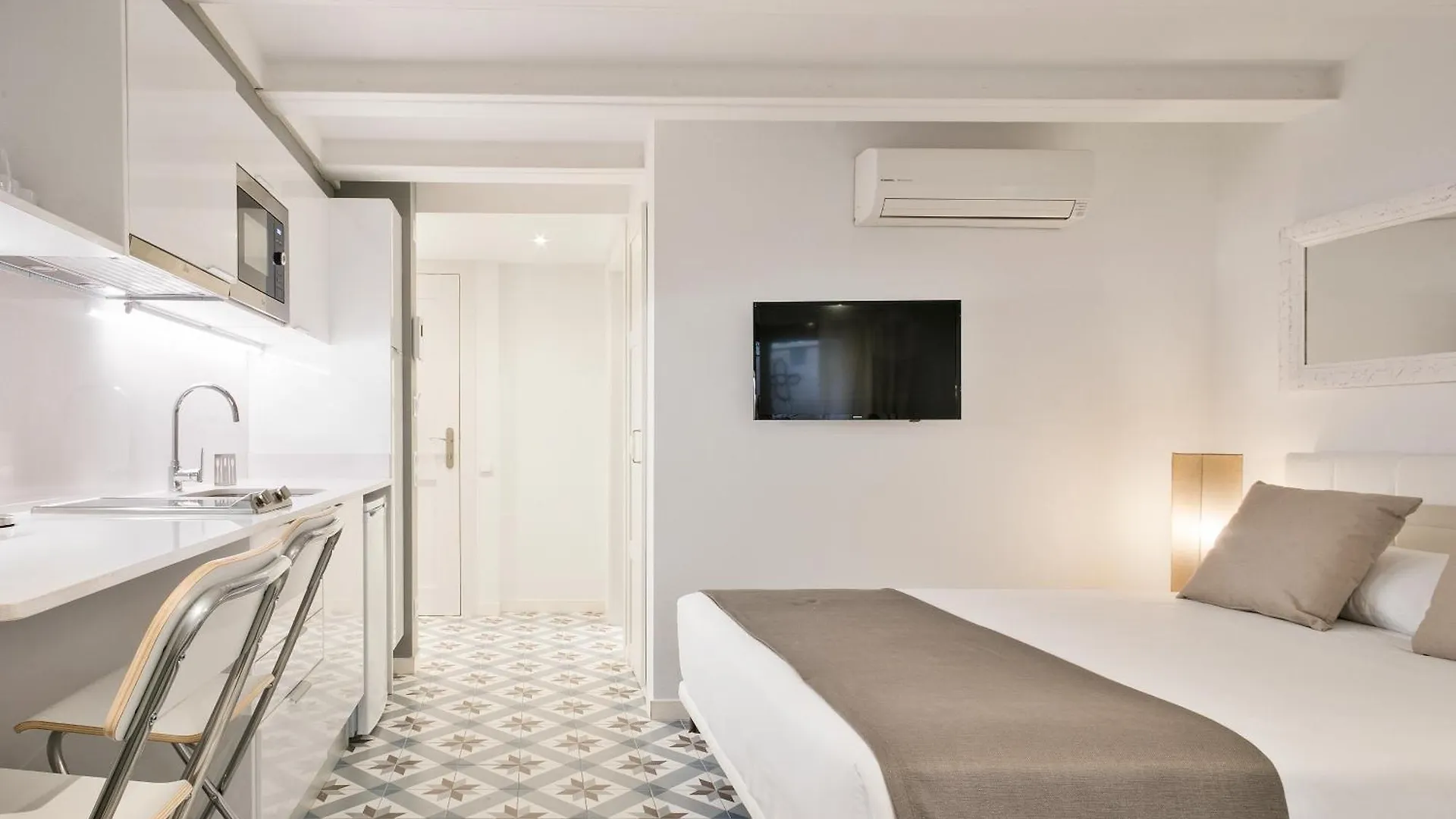 Uma Suites Sagrada Familia Barcelona 0*,